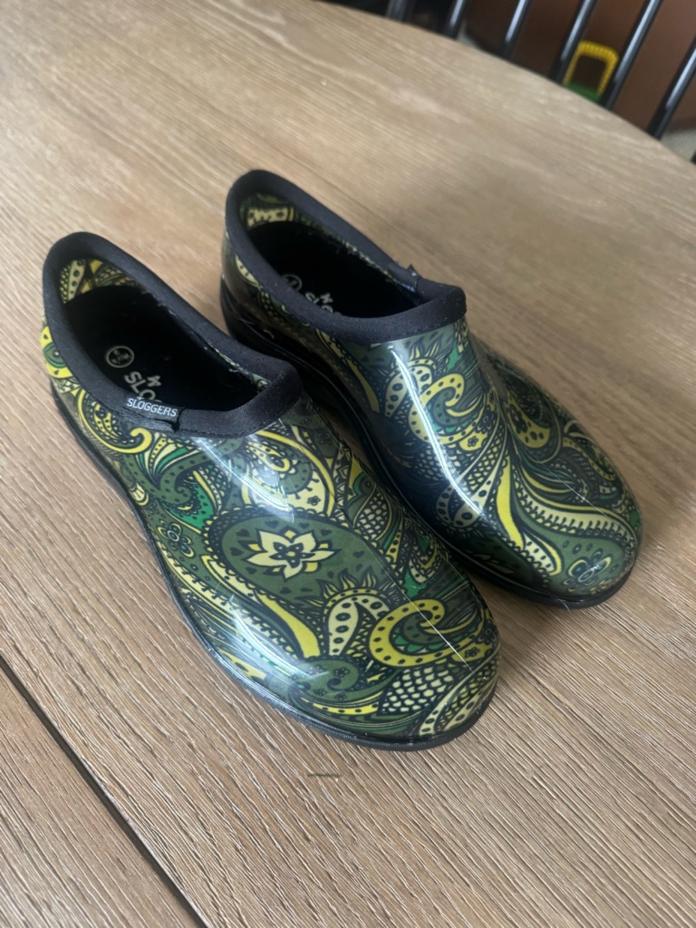 Sloggers Women's Green and Yellow Paisley Slip-On Garden Clogs